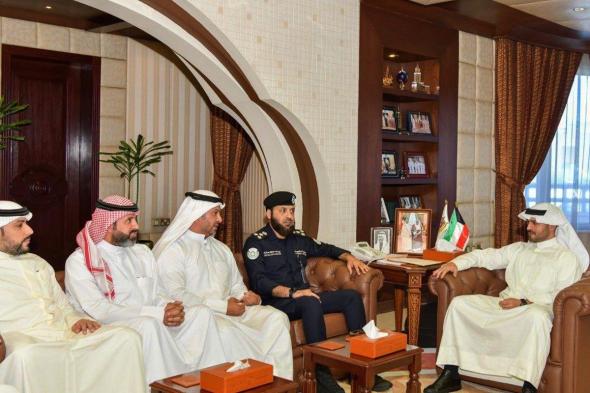 أخبار الكويت | محافظ «مبارك الكبير» يبحث المخزون الاستراتيجي مع قيادات المحافظة | عيون الجزيرة الكويت